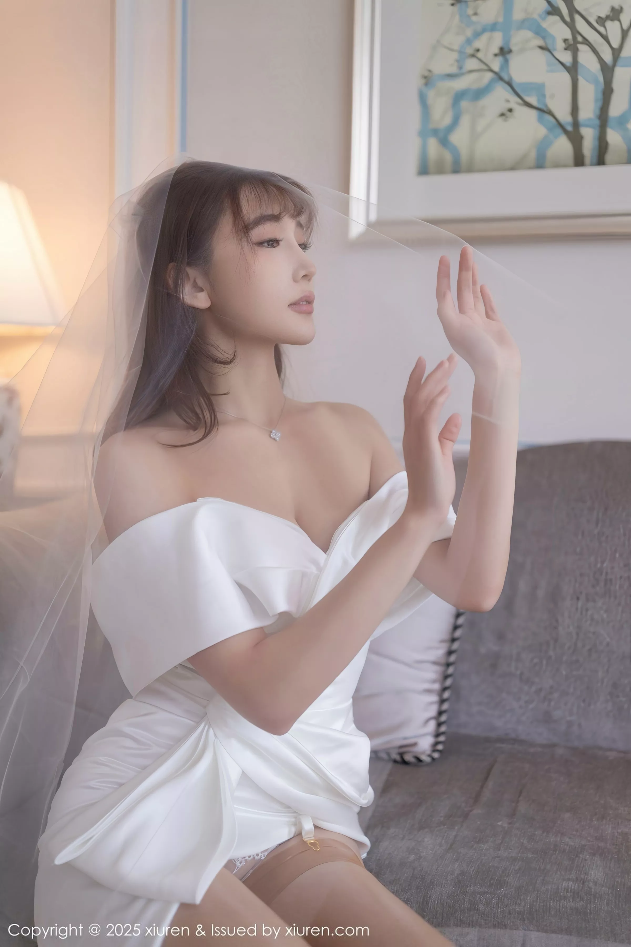 陆萱萱性感白色蕾丝情趣婚纱配肉丝吊袜秀柔美身姿绝美写真76P 7
