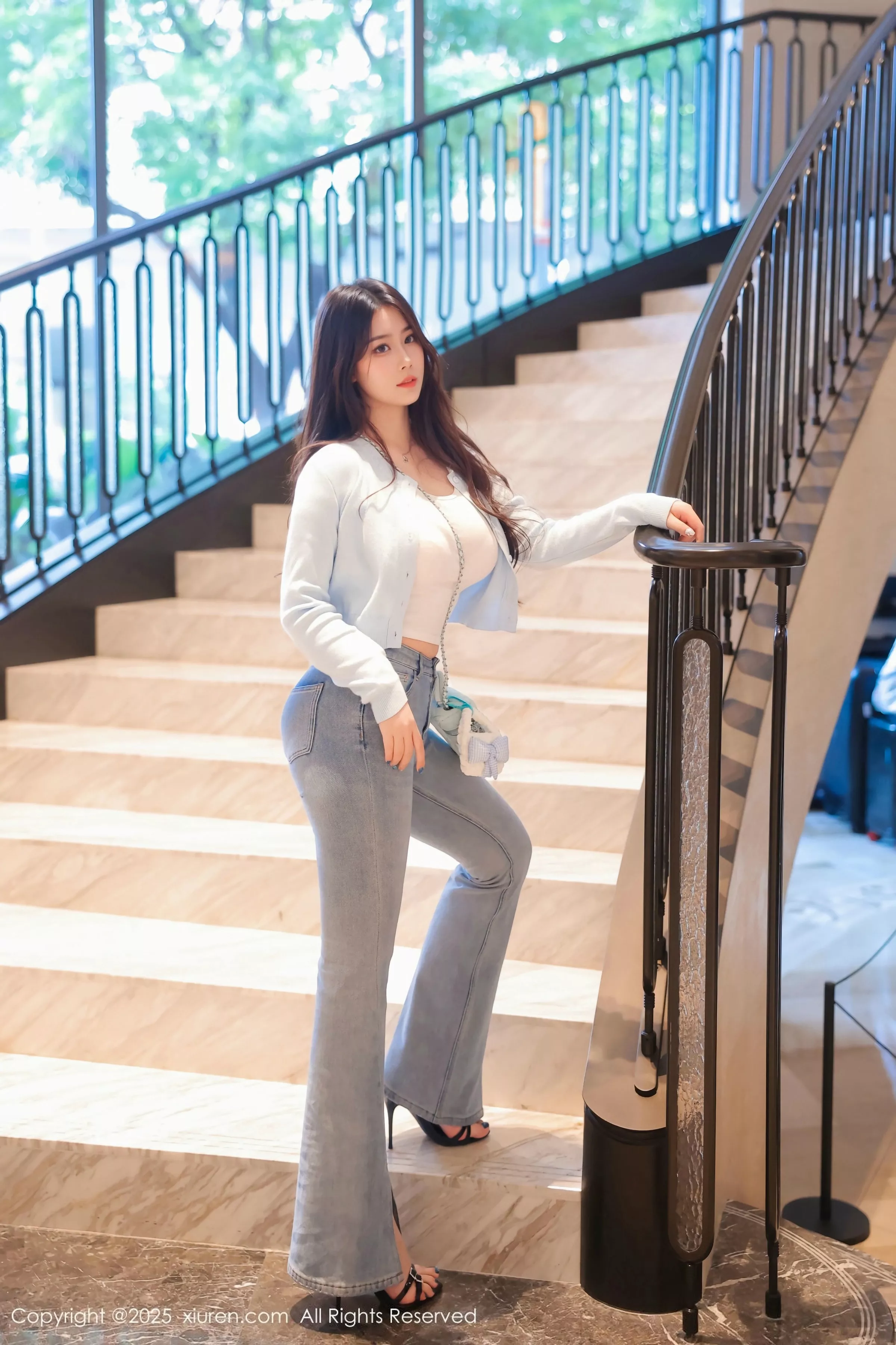 Dandanbao sexy pink lingerie with jeans revealing super thin black stockings showcasing a voluptuous figure exquisite photo set 70P 2