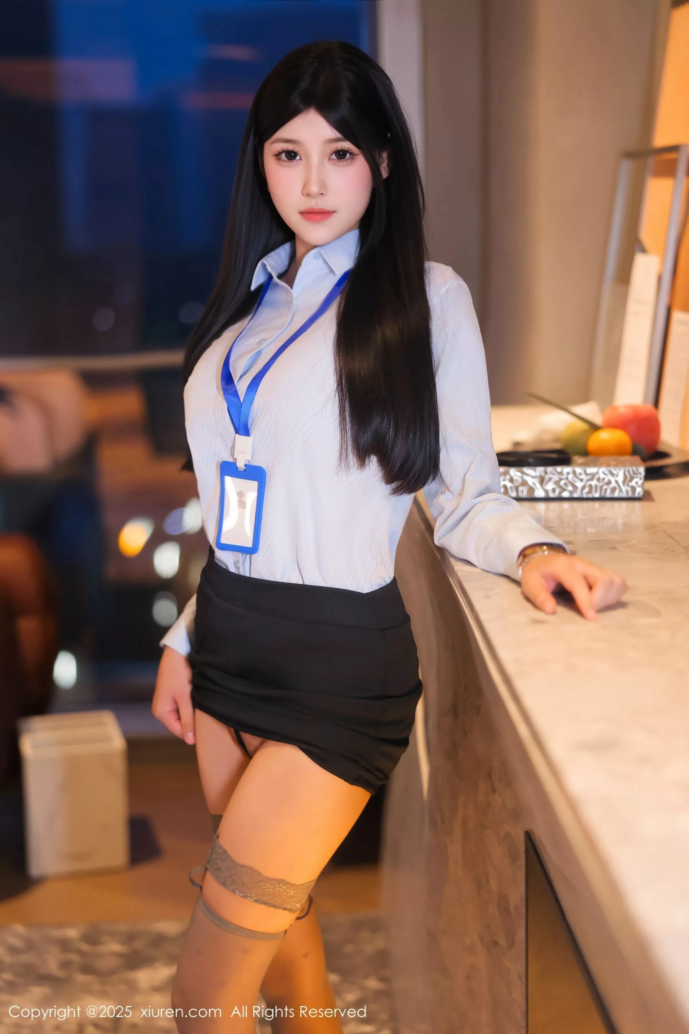 Yu An'an OL outfit revealing black lingerie paired with gray stockings showing beautiful figure photo 69P 7
