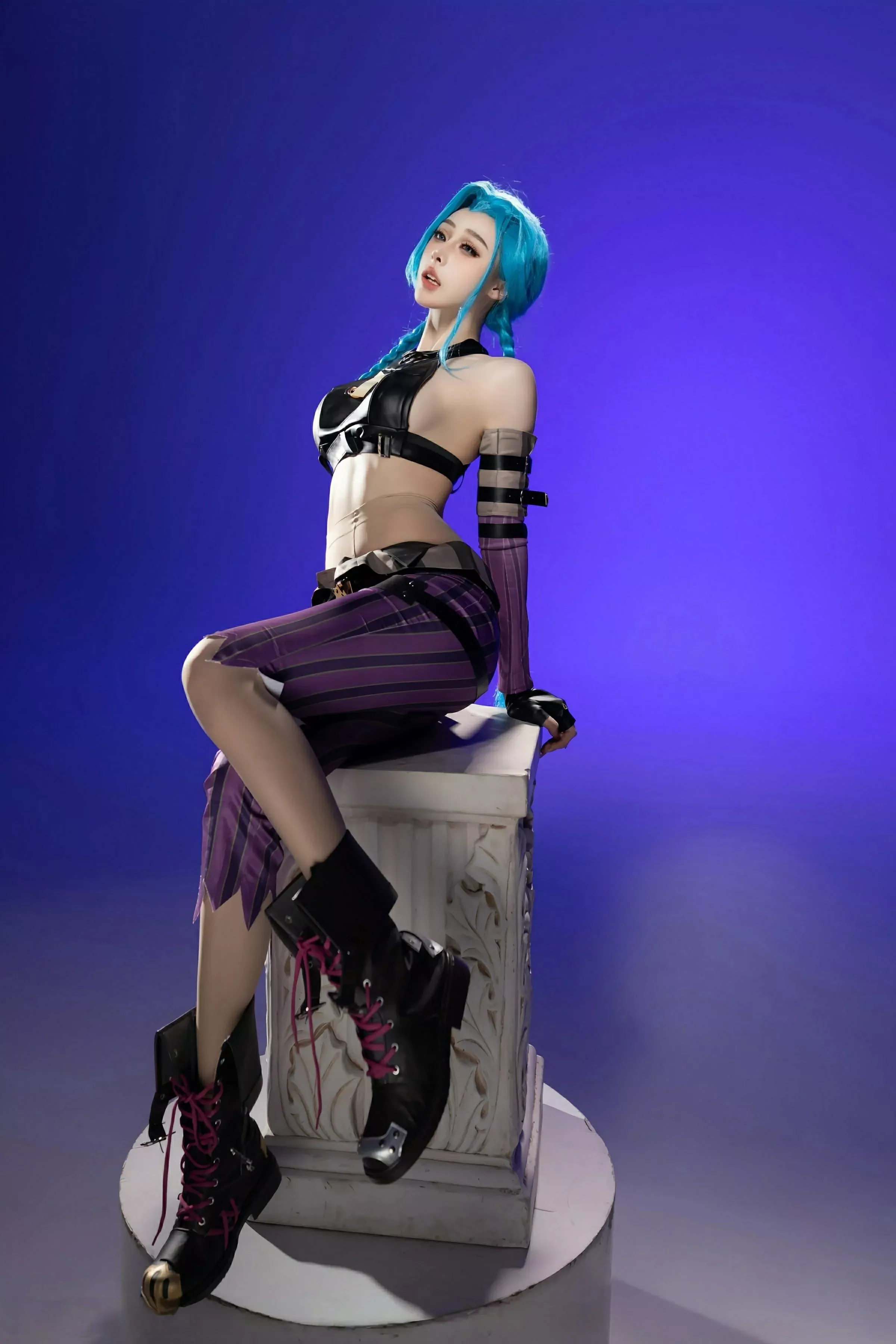 小逗逗性感Cosplay装扮配肉色丝袜秀曼妙身姿迷人绝美写真79P 7