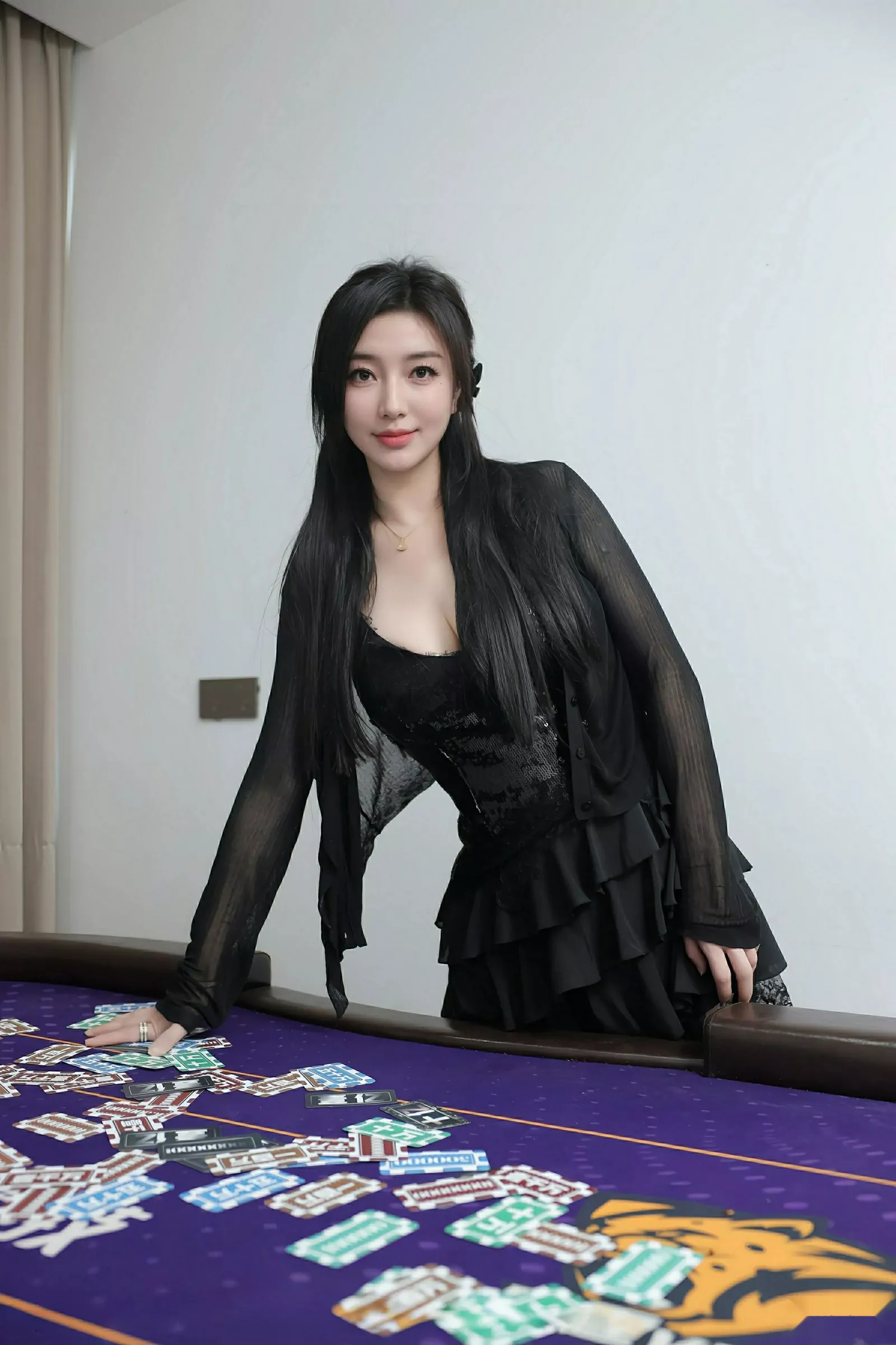 苏一诺性感黑色情趣内衣配黑丝吊袜秀曼妙身姿惹火绝美写真80P 3