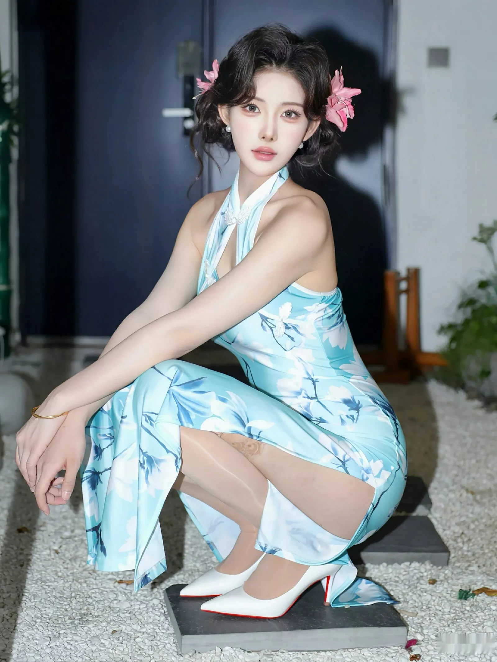 梨霜儿性感青色情趣旗袍配超薄肉丝秀凹凸身材完美绝美写真82P 3