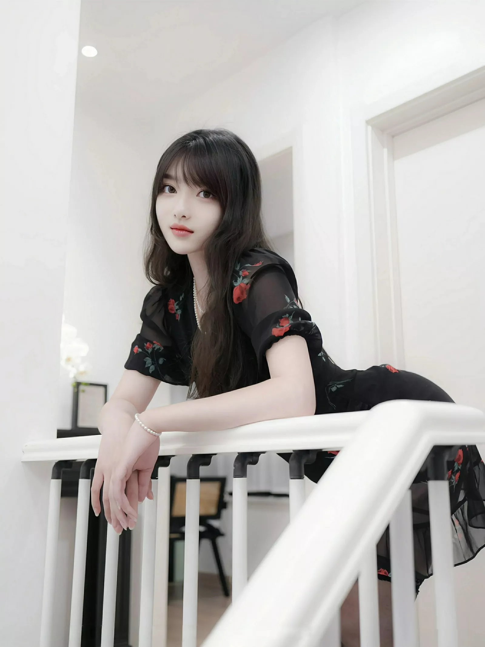 白露lulu性感玫瑰黑裙露情趣内衣配黑丝袜秀曼妙身姿绝美写真84P 6