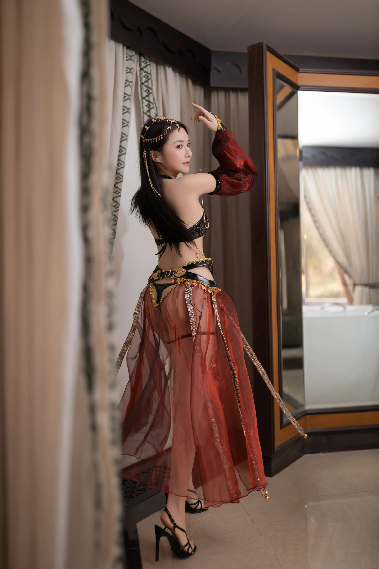 秀人付费 鱼子酱Fish 诱人私拍福利 舞娘117P 1
