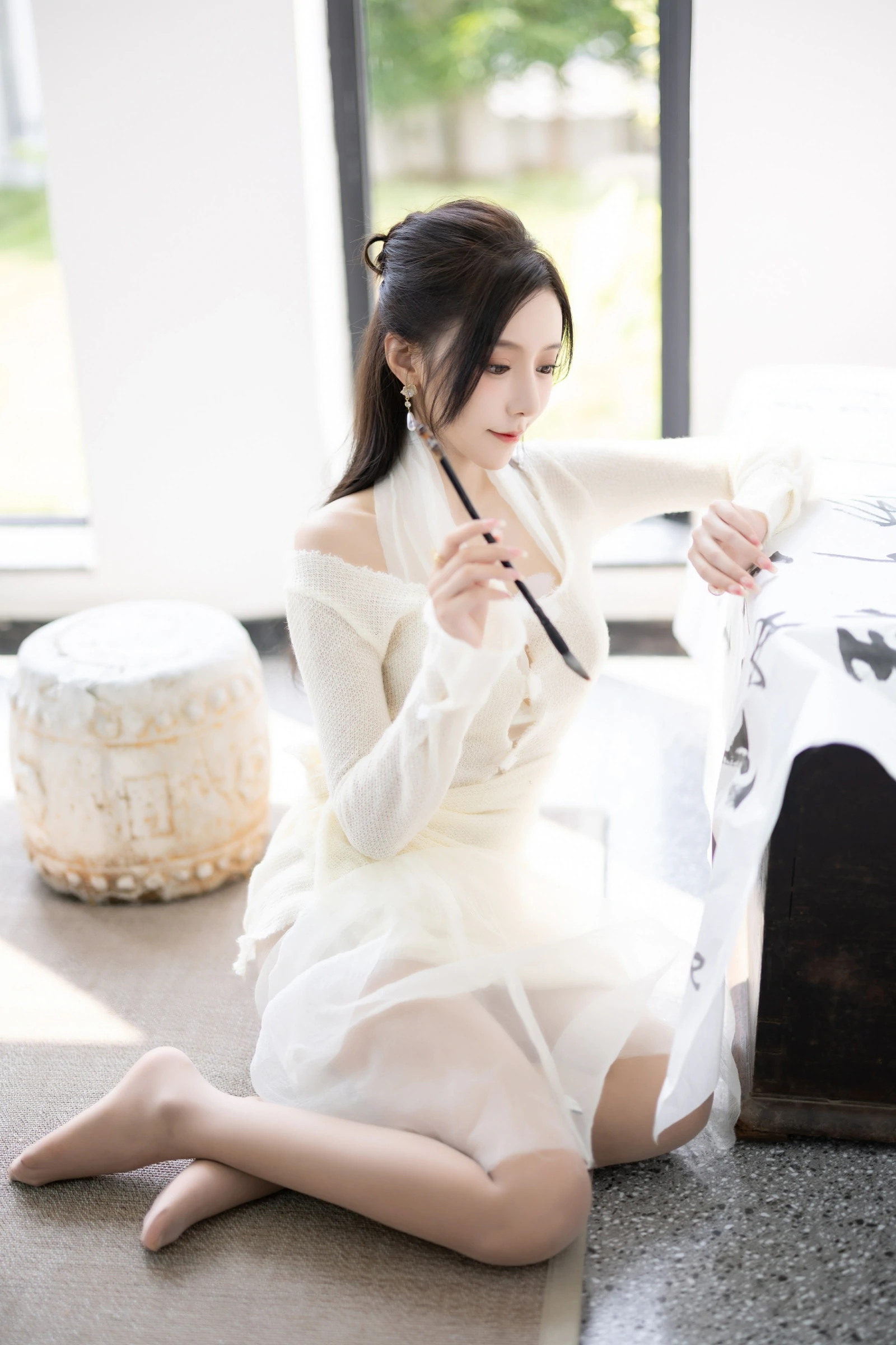 秀人付费 王馨瑶Yanni 诱人私拍福利 字画98P 3